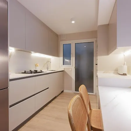 Aparteasy Mid-term Only For Vacations Stays, Eixample Center 바르셀로나