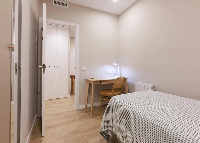 Aparteasy Mid-term Only For Vacations Stays, Eixample Center Διαμέρισμα