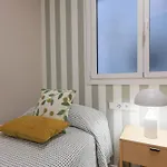 Aparteasy Mid-term Only For Vacations Stays, Eixample Center Apartamento *