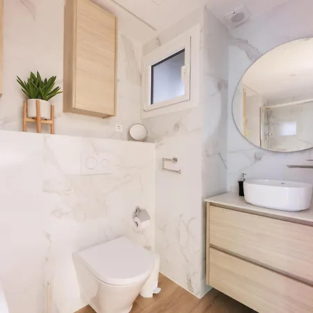 Aparteasy Mid-term Only For Vacations Stays, Eixample Center Daire *